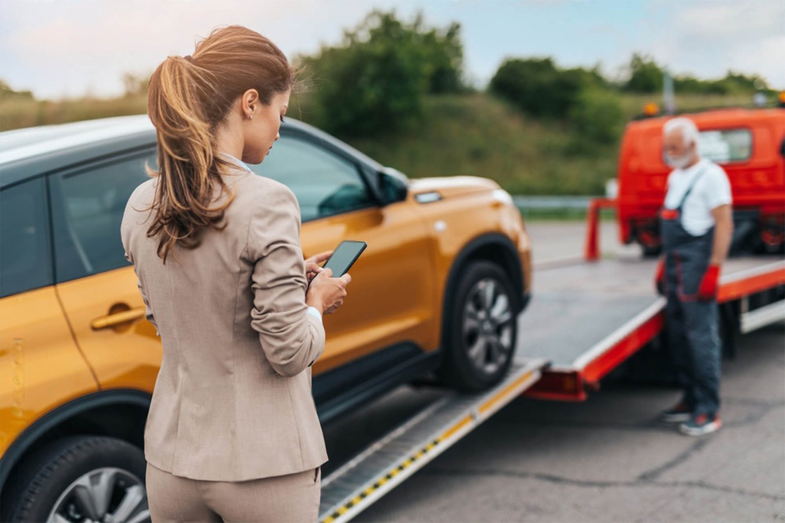 Find out the beneficiaries you are going to get from towing servicer