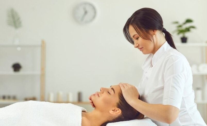 Everything Your Massage Therapist Wants You To Know Before Your Appointment