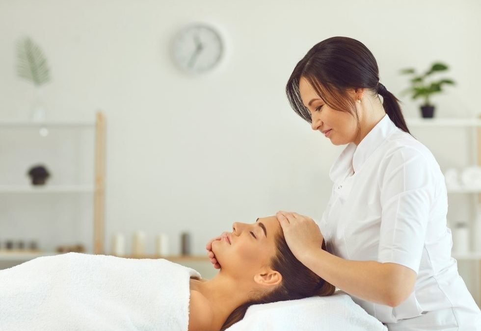 Everything Your Massage Therapist Wants You To Know Before Your Appointment