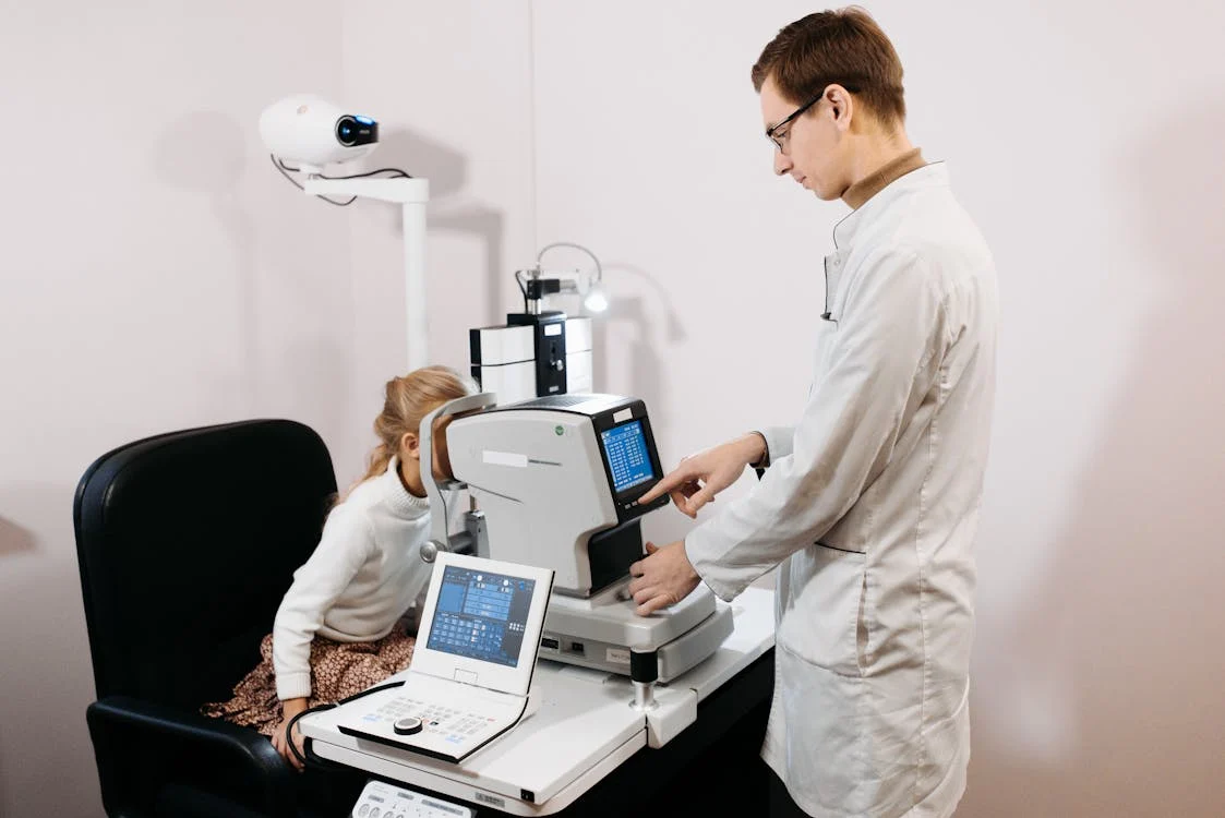 Differences Between an Optometrist and an Optician in Melbourne