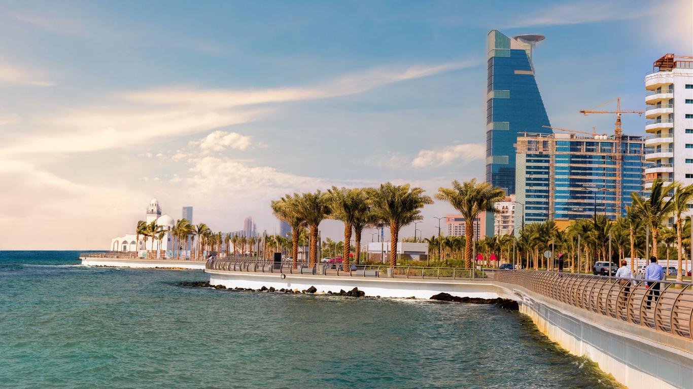 Jeddah Trip: 7 Places to Visit for a First-Time Traveler