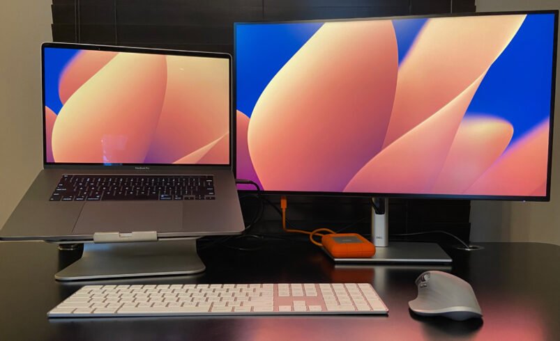 Monitors for MacBook Pro