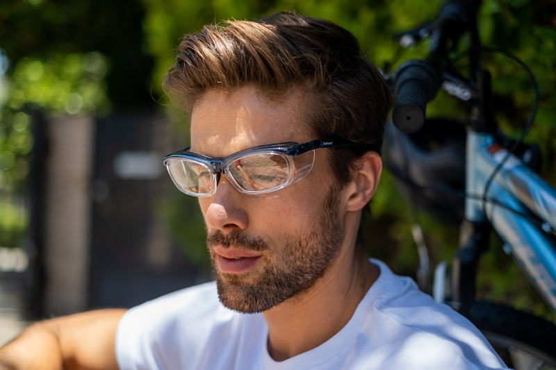 Why Every Man Needs Prescription Safety Glasses – No More Squinting on the Job