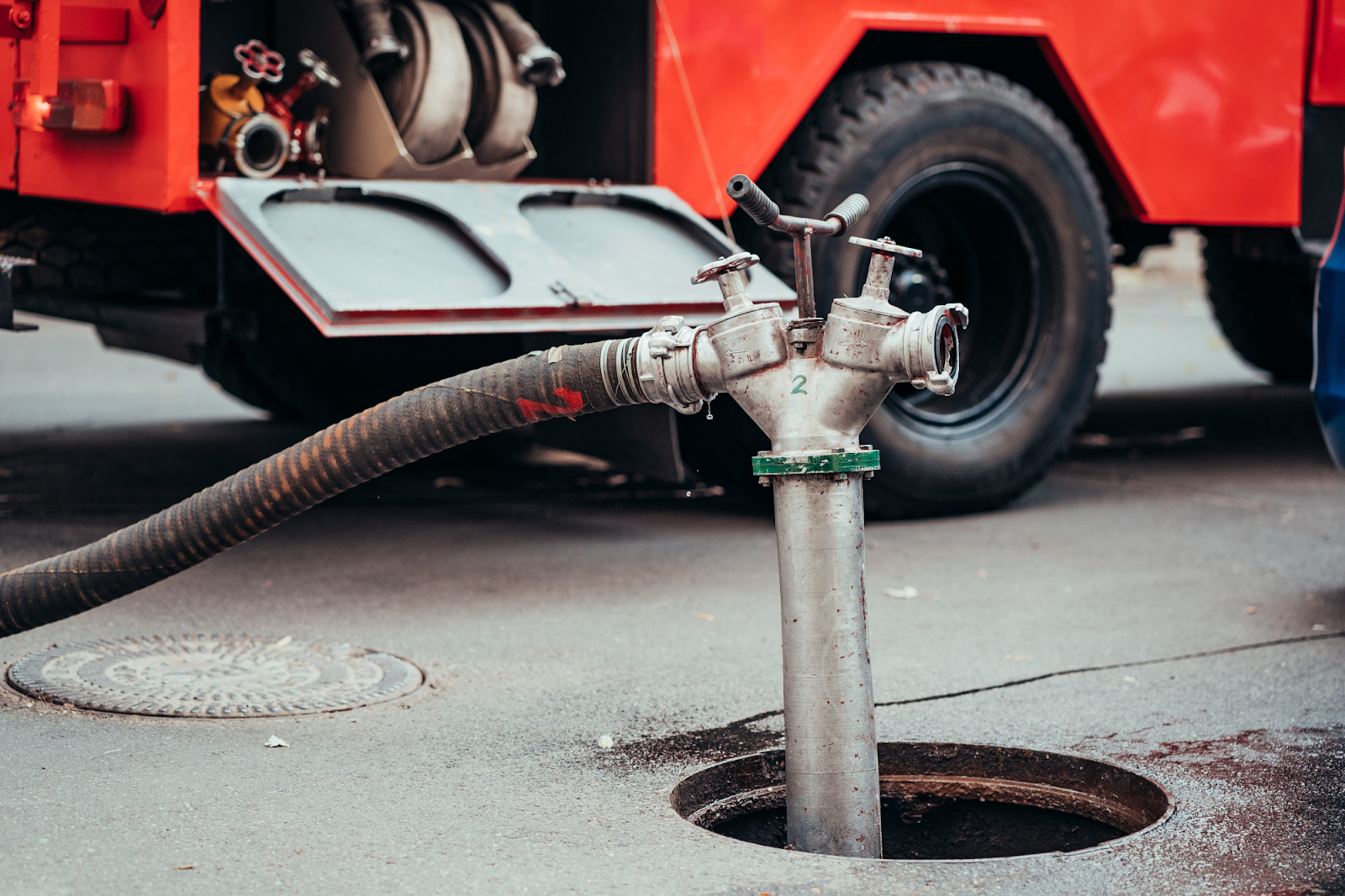 Top Signs Your Septic Tank Needs Professional Service