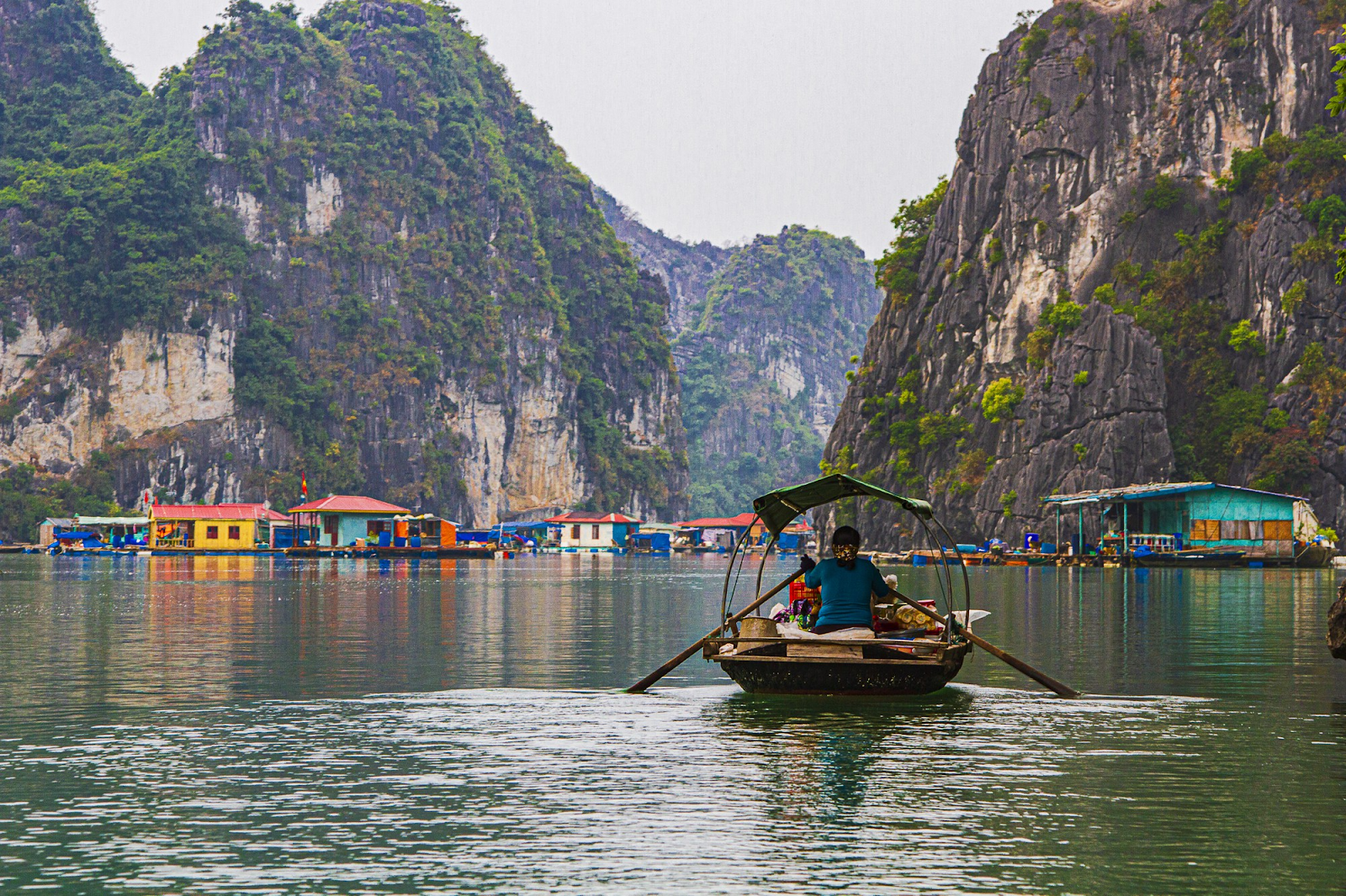 Benefits of a Multiple Entry Visa for Frequent Travelers to Vietnam