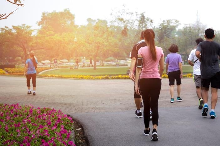 The Benefits of Regular Morning Walking for Heart and Lung Health