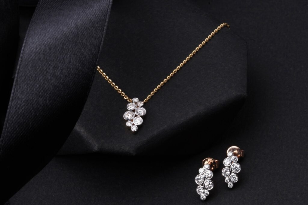 Minimal Diamond Jewellery